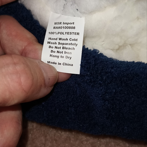 Set of 2 house shoes bundle - Picture 3 of 4